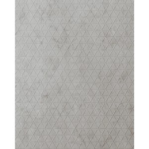 Graues Wandpaneel in Lederoptik mit mattem Finish und samtiger Oberfläche, CUBE VELVET Pearl.