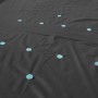 Schwarze Bestway Flowclear Poolabdeckung aus PVC mit Drainagelöchern, Ø 305 cm. Schützt Pools vor Schmutz.
