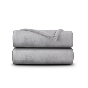 Silberne Bestlivings Kuscheldecke Cashmere Touch, 200x220 cm, gestapelt. Weiche Wohndecke für Sofa & Bett.