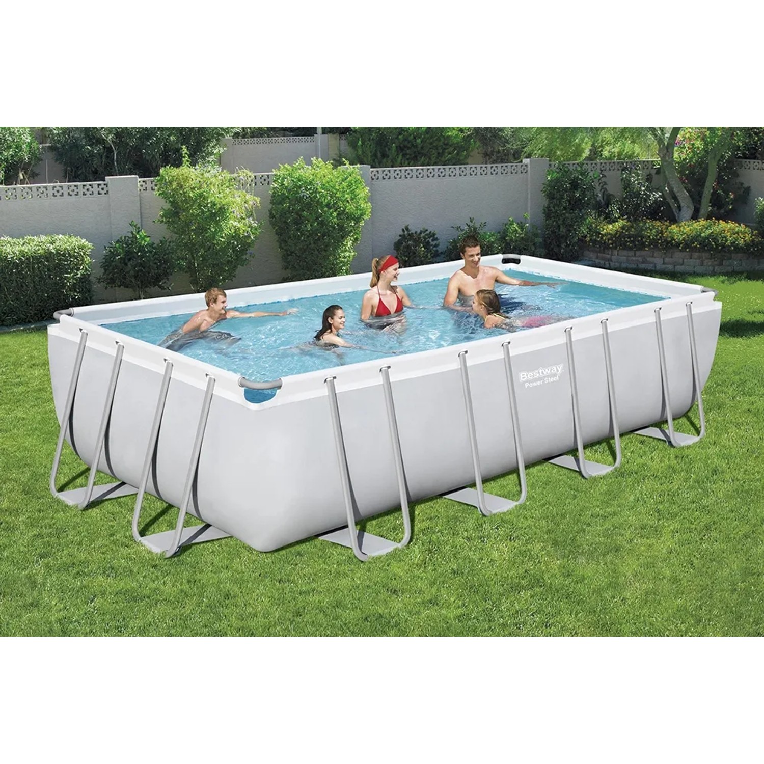 Rechteckiger Bestway Stahlrahmenpool mit Familie im Garten, 549x274x122 cm.