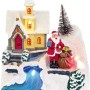 OBI Weihnachtsdorf Kirche beleuchtet, mit Weihnachtsmann, Geschenken, Baum und Fluss im Schnee. Mehrfarbige Weihnachtsdekoration.
