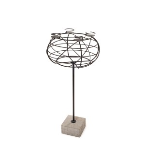 Schwarzer Metallstand-Kranz mit 4 Gläsern, 80cm hoch, für stilvolle Dekorationen.