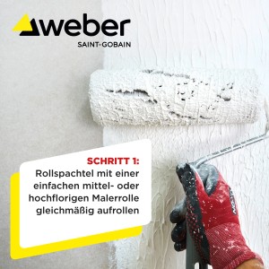 Weber Rollspachtel Malerfinish: Rollspachtel wird mit Malerrolle auf Wand aufgetragen.