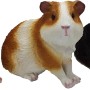 Drei Deko-Meerschweinchen (17 cm) aus Polyresin für die Gartendekoration.