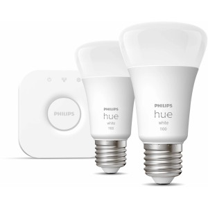 Philips Hue E27 Starter-Set mit 2 LED-Lampen und Bridge für smarte Beleuchtung.