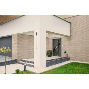Hausfassade mit Elabrick Verblender Pisa in Beige. Detailaufnahme der Steinoptik.