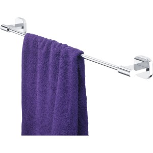 Tiger Handtuchreck Ramos Chrom mit lila Handtuch. Wandmontage Handtuchhalter aus Edelstahl.