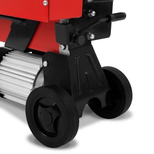 Detailaufnahme des EBERTH Holzspalters mit Rädern für einfachen Transport.