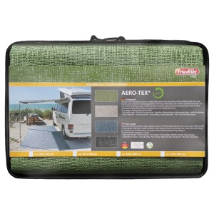 Verpackter, grüner Primaflor Vorzeltteppich Aerotex 250x300cm. Campingteppich für Outdoor.