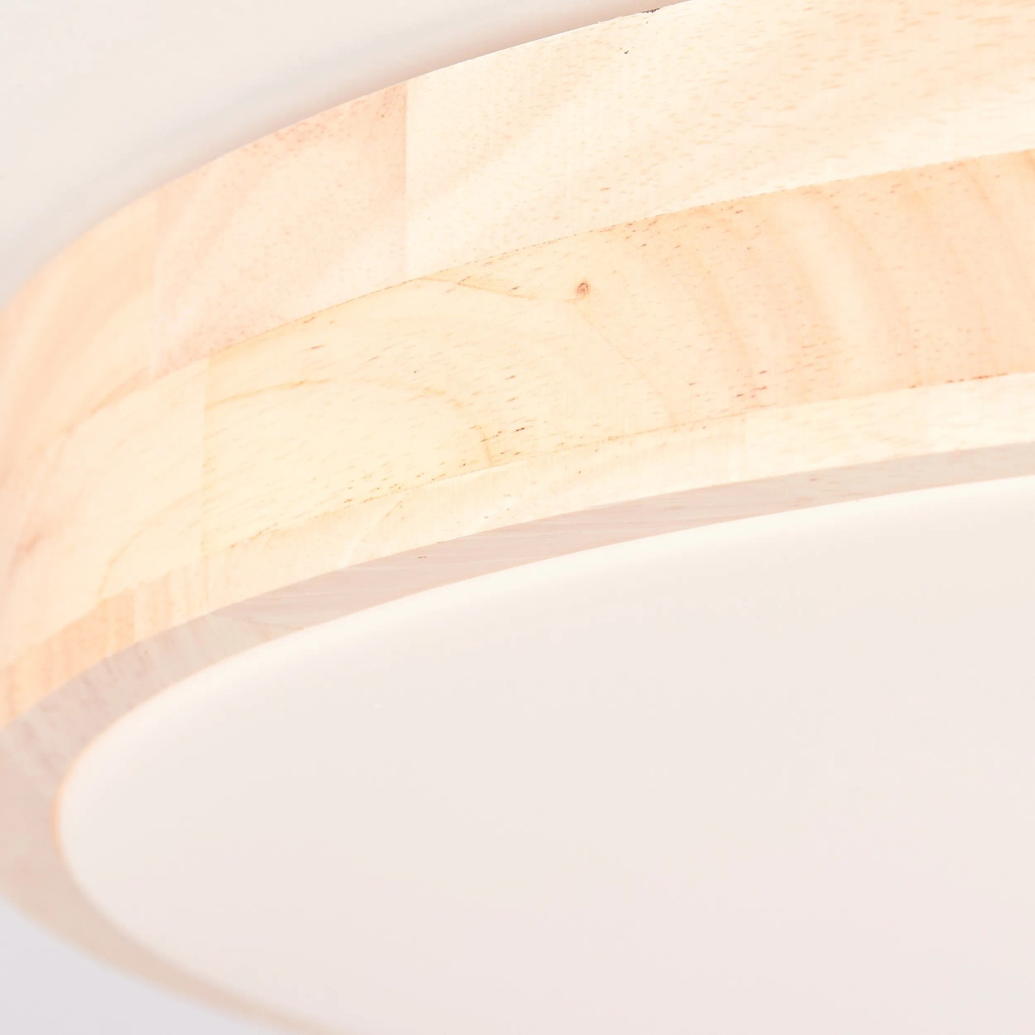 Helle LED-Deckenleuchte Slimline, Ø 49cm, Holzrahmen, weiße Abdeckung. Dimmbar und CCT-Technologie.
