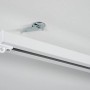 Weiße Gardinia Aluminium Vorhangschiene Luna, 1-läufig, an der Decke montiert.