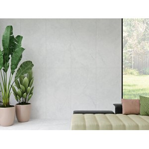 Helle, matte Feinsteinzeug Bodenfliese Everstone in Steinoptik, Format 59,8x119,8 cm.