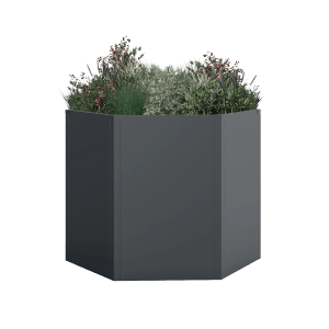 Anthrazitfarbenes, 6-eckiges Westmann Metall-Hochbeet Varia, bepflanzt mit Grünpflanzen und Blüten. Modernes Design für Garten.