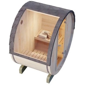 Kompakte FinnTherm Fasssauna Mini XXS aus Fichte mit Glasfront und Dachschindeln.