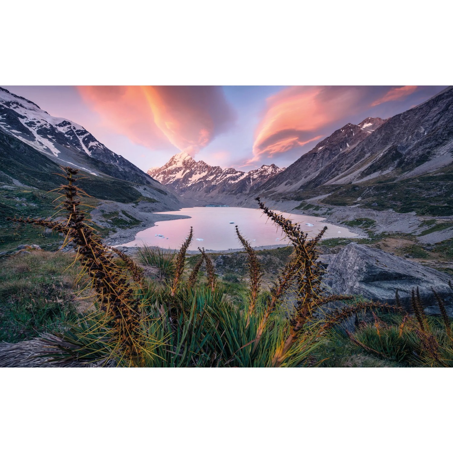Vlies Fototapete Momentum Lord of the Mountains