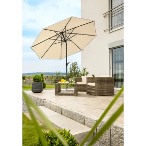 Schneider Marktschirm Adria, Ø 300 cm, Natur, mit Knickfunktion, auf Terrasse mit Gartenmöbeln.