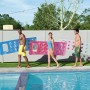 Bestway Luftmatratzen (3-fach sortiert) am Pool, mit transparentem Fenster und bunten Farben.