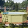 Karibu Holzpool Modell 2 Set mit Leiter und Filteranlage im Garten.