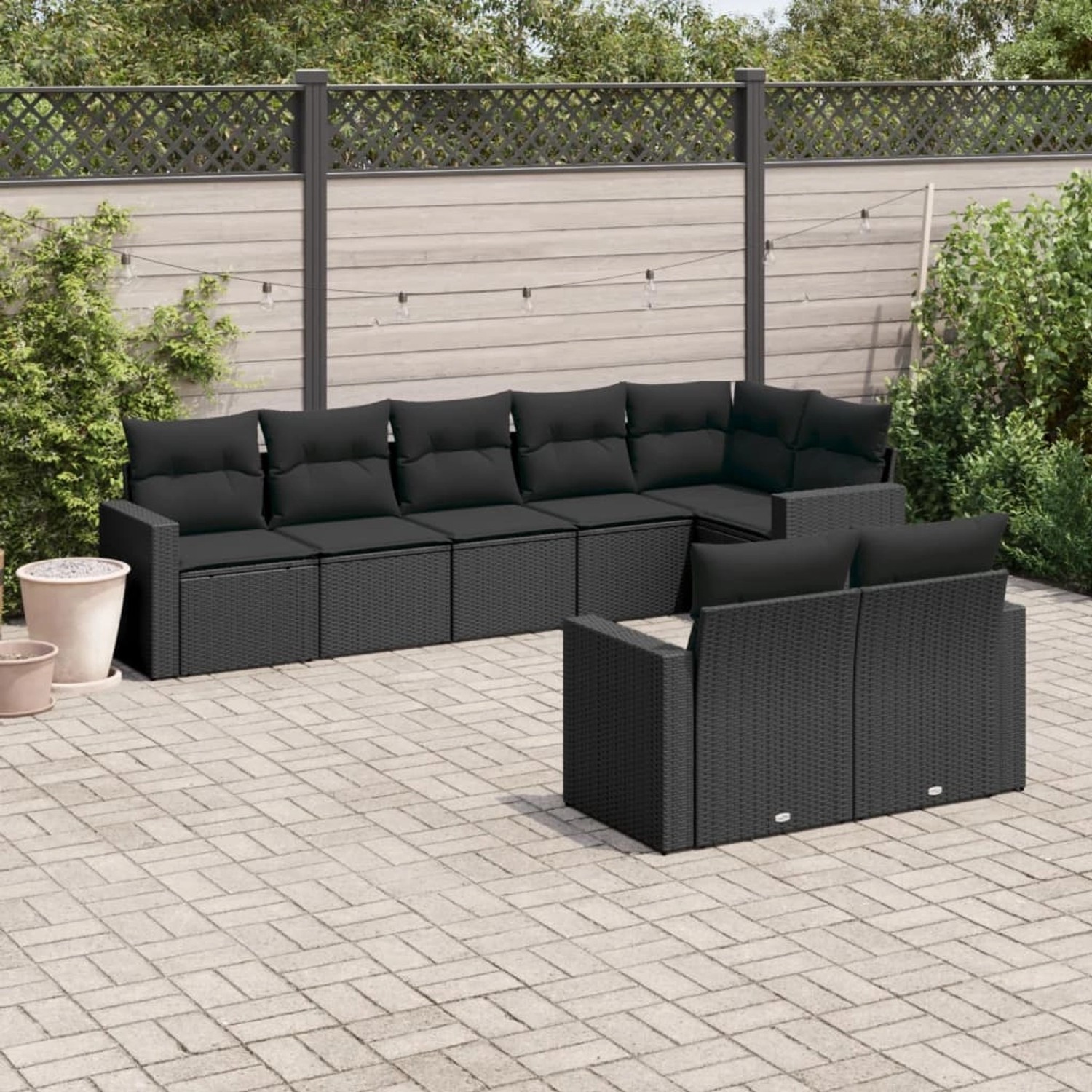 Schwarze 8-tlg. vidaXL Garten-Sofagarnitur aus Poly Rattan mit Kissen für Terrasse und Garten.