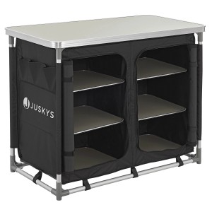Schwarze Juskys Campingküche Ruda mit Arbeitsplatte, Fächern und Tragetasche.