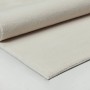 Beiger Floornovo Kurzflor Teppich (140x70 cm), gerollt, mit Filz-Rückseite.