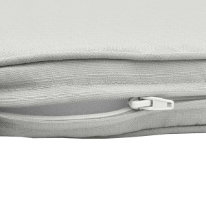 Detailaufnahme: Hellgraue Beautissu Bankauflage Base BK (120x48cm) mit Reißverschluss.