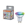 Osram Matter GU10 LED-Lampe mit RGBW, 4,7W, Reflektorform PAR16, neben Produktverpackung.
