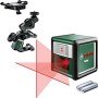 Bosch Quigo Kreuzlinienlaser mit MM 2 Universalklemme, projiziert rote Laserlinien.