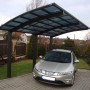 Schwarzer Ximax Alu Carport Portoforte Typ 110 XL mit Auto. Einzelcarport mit Carbonat-Dachplatten.