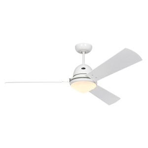 Weißer CASAFAN Deckenventilator Libeccio mit Beleuchtung und Fernbedienung.