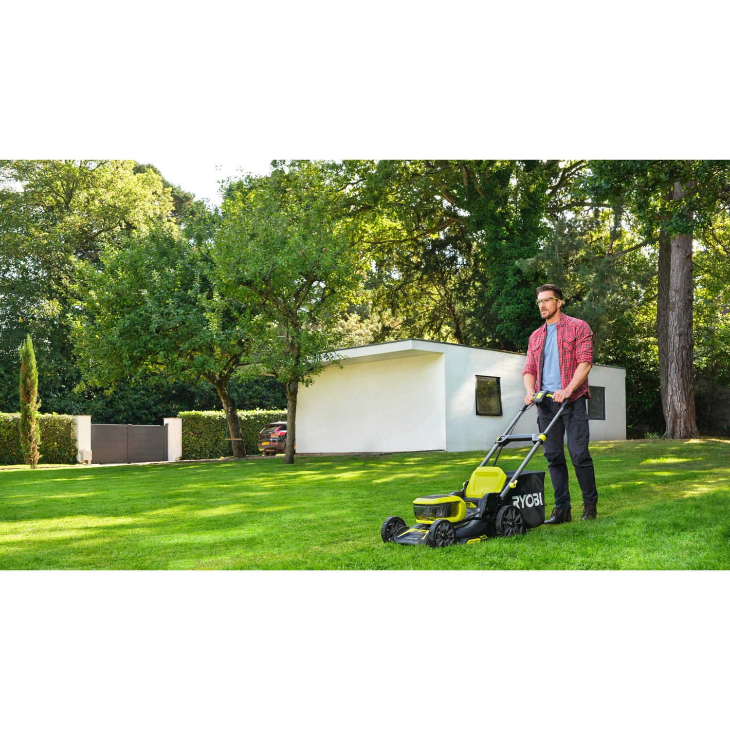 Ryobi AkkuRasenmäher RY18LMX46A250 One+ 46 cm Schnittbreite Brushless