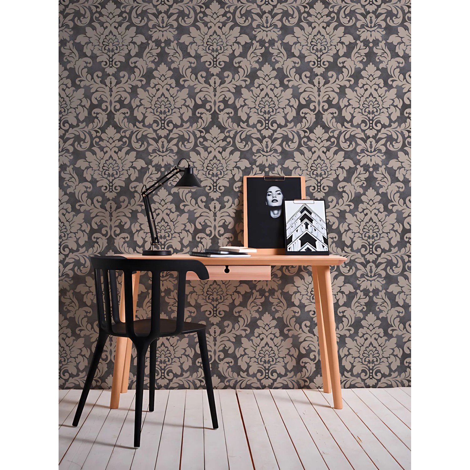 Barock Tapete in Schwarz, Silber und Beige mit Glitzer-Effekt von PROFHOME.