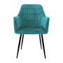 Türkiser Esszimmerstuhl mit Armlehnen, Samtbezug und schwarzen Beinen.