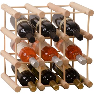 Quadratisches OBI Holzweinregal aus Kiefernholz für 9 Flaschen, ideal zur platzsparenden Weinlagerung.