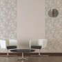 A.S. Création Vliestapete Secret Garden mit floralem Muster in Rosé, Braun und Grün im Wohnraum.