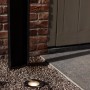 Lutec LED Bodeneinbaustrahler Strata im Außenbereich, warmweißes Licht für Terrasse & Garten.