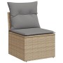 Beige Garten-Sofagarnitur aus Rattan mit hellgrauen Kissen, Teil eines modularen Sets.