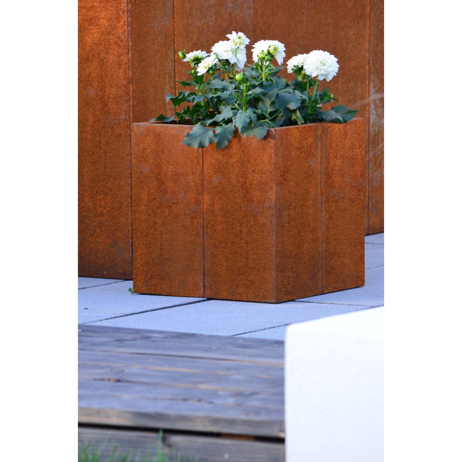 Eleo Pflanzkübel Vernazza 40 cm x 40 cm x 40 cm Cortenstahl kaufen bei OBI