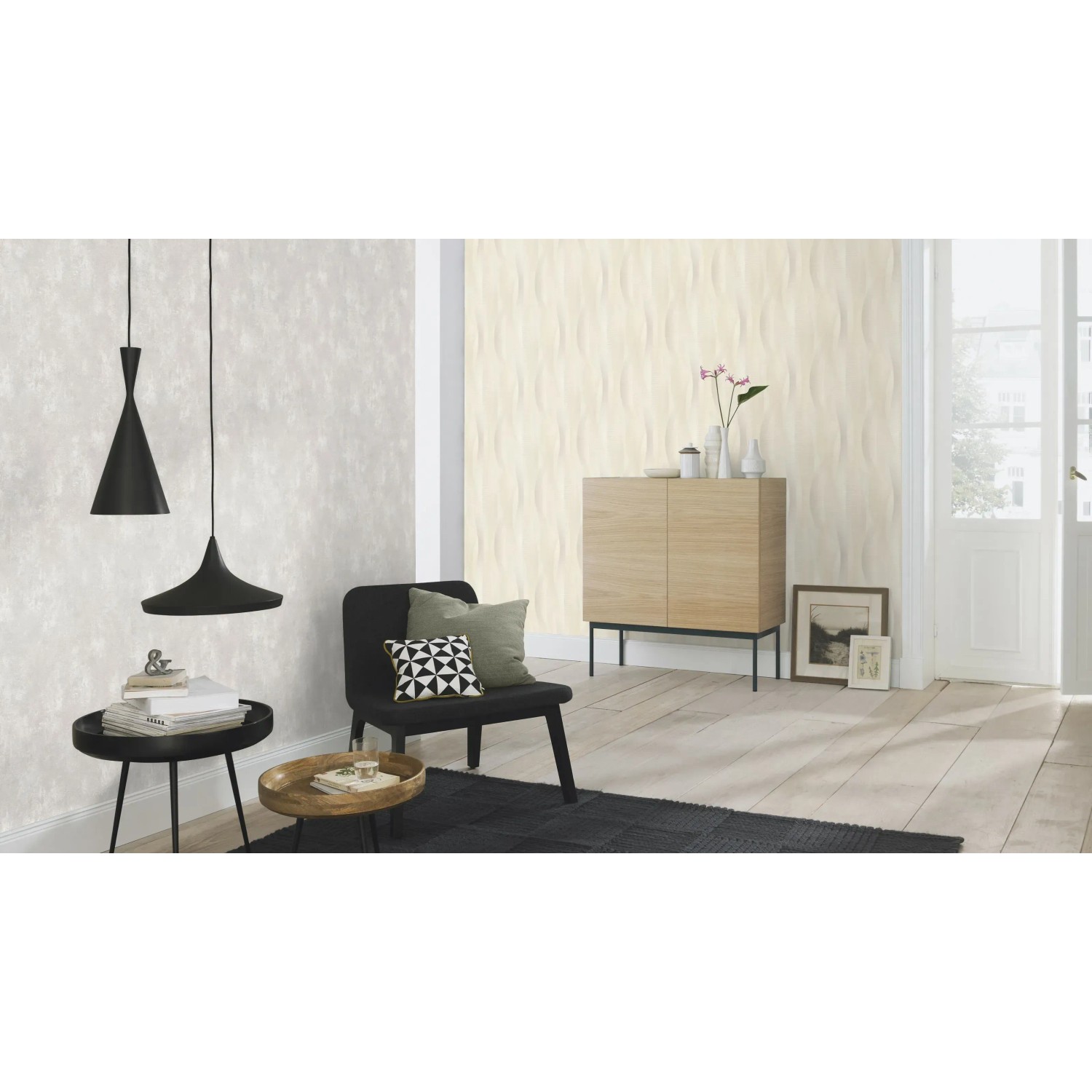 Beige Vliestapete mit Wellenmuster „Tapetenwechsel II“ von Rasch, passend zur modernen Raumgestaltung.