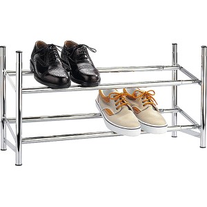 Verstellbares Schuhregal von Wenko, vernickelt, für bis zu 10 Paar Schuhe. Ausziehbar von 62 bis 115 cm.