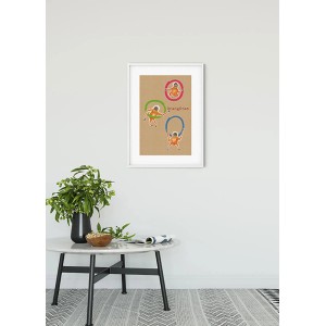 Komar Wandbild ABC Animal O, 50x70 cm, mit bunten Orang-Utans in Kreisen. Dekoratives Bild fürs Kinderzimmer.