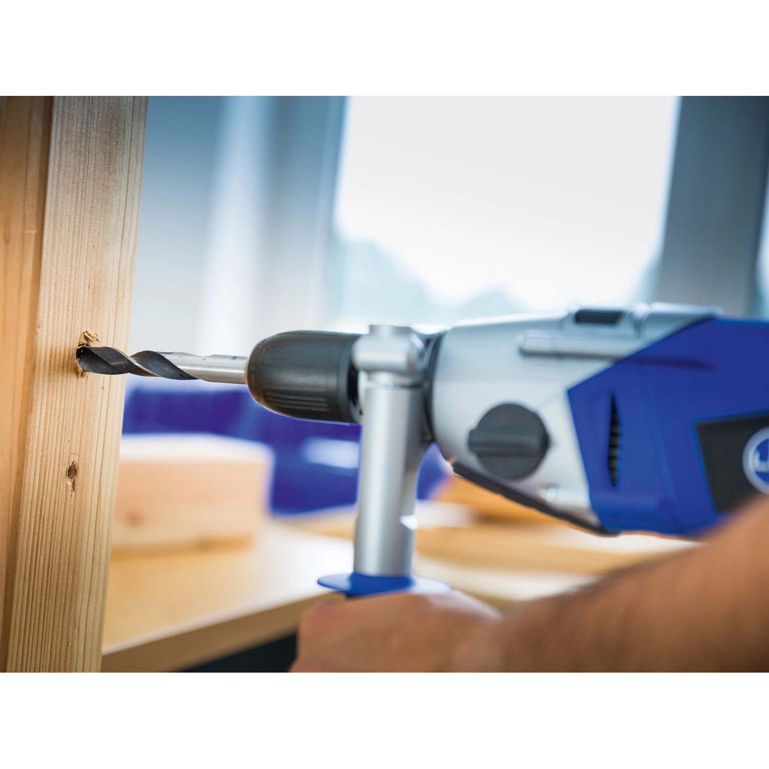 LUX Holzbohrer Comfort (Ø 14 mm) bohrt Loch in Holz. Präzise und ausrissfrei.