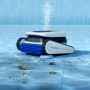 Ecovacs Poolroboter Ultramarine P1, weiß-blau, im Pool. Reinigt Becken vollautomatisch.