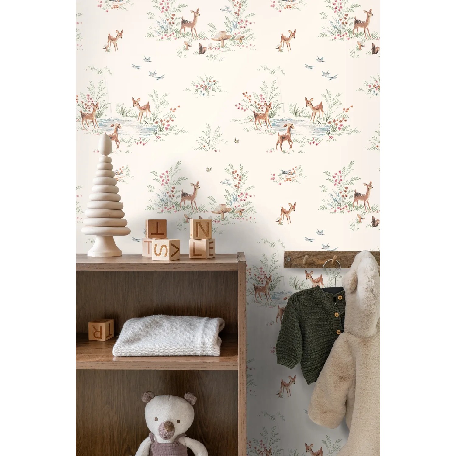 ESTAhome Tapete Hirsche Crème-Beige (50x900cm) im Kinderzimmer. Dekorative Tapete mit Tiermotiv.