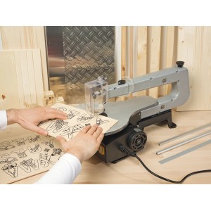 LUX Dekupiersäge mit Holzbearbeitung + 24-teiliges Sägeblatt Set.