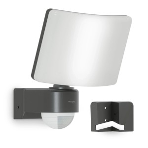 Oktaplex Cali LED Außenstrahler mit Bewegungsmelder IP65 3000K Warmweiß 30W Anthrazit Strahler inkl. Eckhalterung