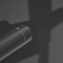 Detailaufnahme: Ideal Standard Duschsystem Silver, Einhebel-Armatur mit Regen- und Handbrause.