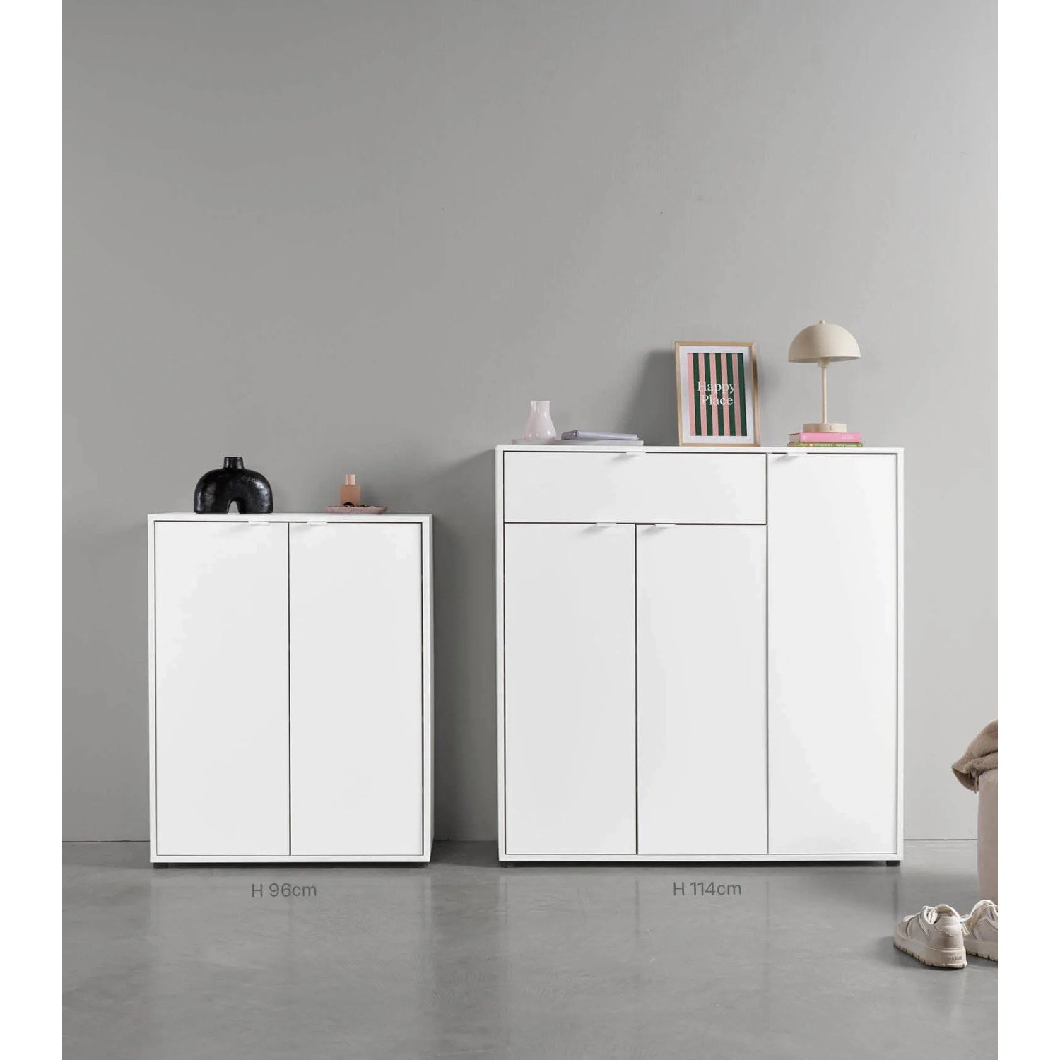 mokebo Schuhschrank Concierge, weiß, zwei Größen. Schuhkommode für Flur oder Ankleidezimmer.