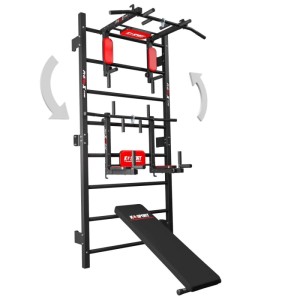 K-SPORT Sprossenwand mit Bank, Dip Station und Klimmzugstange für vielseitiges Training.