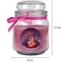 Lila Halloween Duftkerze im Glas mit Bonbon-Duft, verziert mit Schleife und Halloween-Motiv.